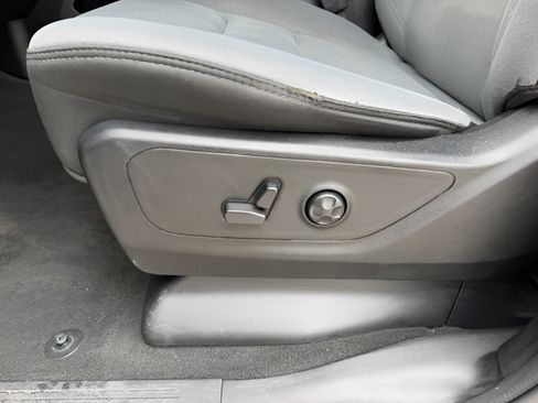 Used 2020 RAM 1500 Big Horn AWD/4WD image 25
