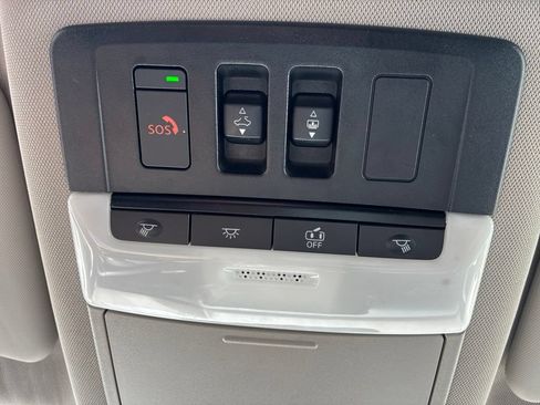 Certified 2023 Nissan Rogue SL w/ SL Premium Package AWD/4WD image 21
