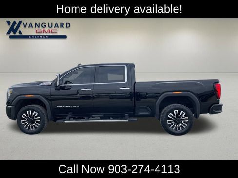 Used 2025 GMC Sierra 2500 Denali image 2