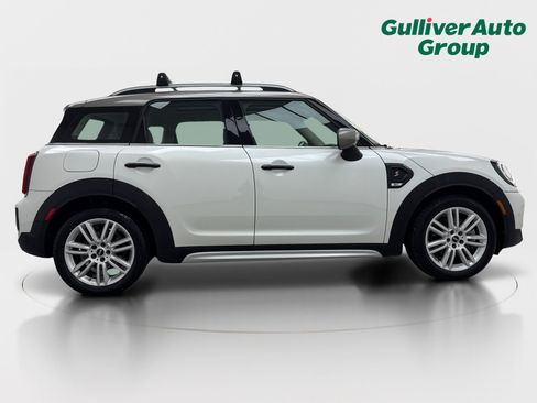 Used 2024 MINI Cooper Countryman S w/ Premium Package FWD image 10