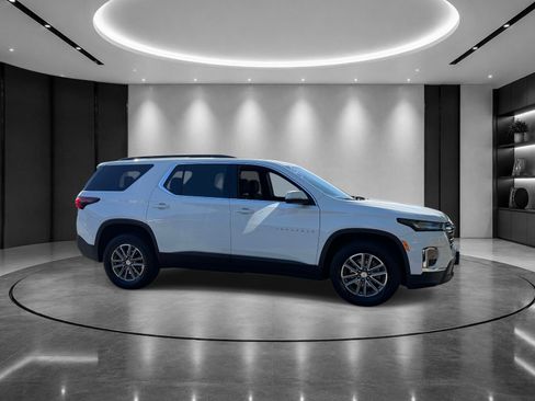 Certified 2023 Chevrolet Traverse LT AWD/4WD image 5