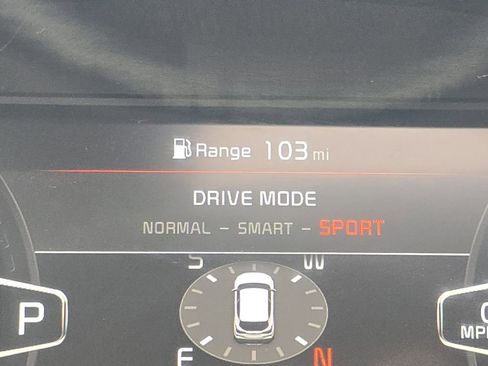 Used 2022 Kia Seltos SX w/ Sunroof Package image 34