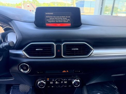 Used 2017 MAZDA CX-5 Touring w/ Preferred Equipment Package AWD/4WD image 20