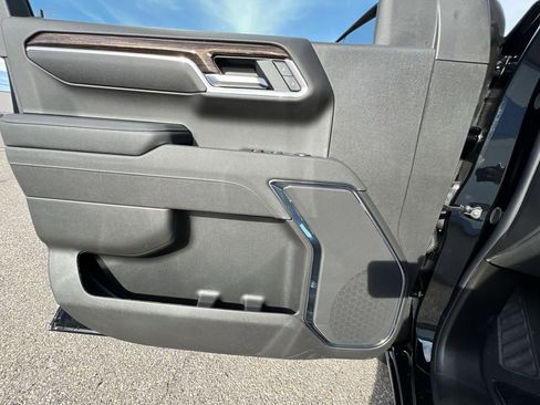 New 2026 GMC Sierra 1500 Elevation image 22