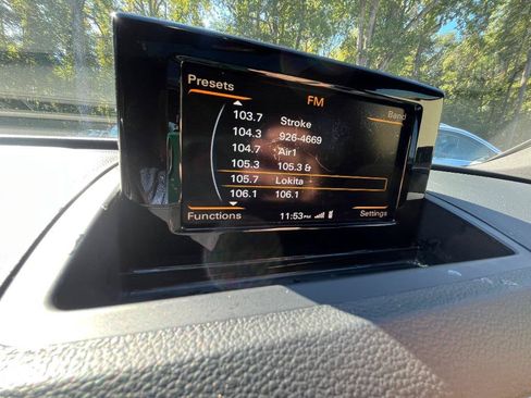 Used 2018 Audi Q3 2.0T Premium FWD image 22