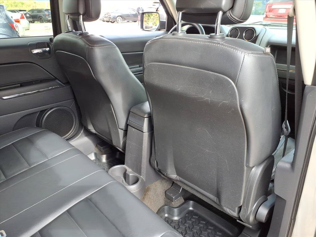 Used 2014 Jeep Patriot Limited w/ Sun/Sound Group AWD/4WD image 17