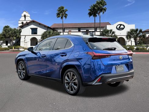 Certified 2025 Lexus UX 300h FWD w/ Accessory Package (Z2) image 4