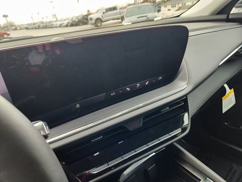 New 2026 Buick Envision Preferred image 14