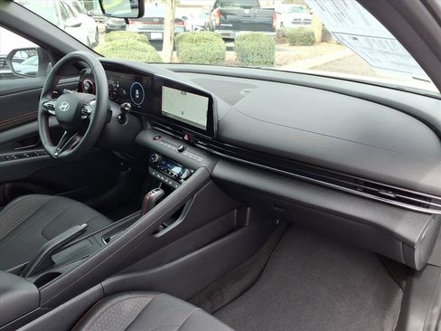 Certified 2025 Hyundai Elantra N Line image 11