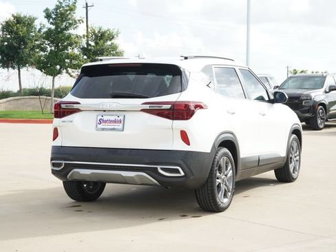 Used 2023 Kia Seltos S FWD image 9