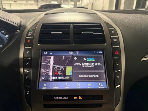 Used 2020 Lincoln MKZ Reserve w/ Elements Package AWD/4WD image 12