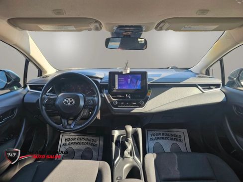 Used 2024 Toyota Corolla LE FWD image 13