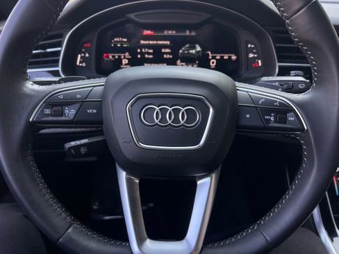 Used 2021 Audi Q8 Premium w/ Black Optic Package image 19