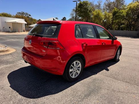 Used 2016 Volkswagen Golf S image 7