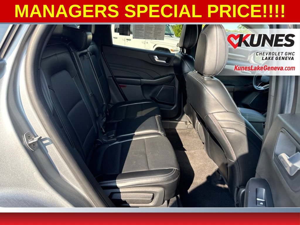 Used 2024 Ford Escape Platinum AWD/4WD image 20