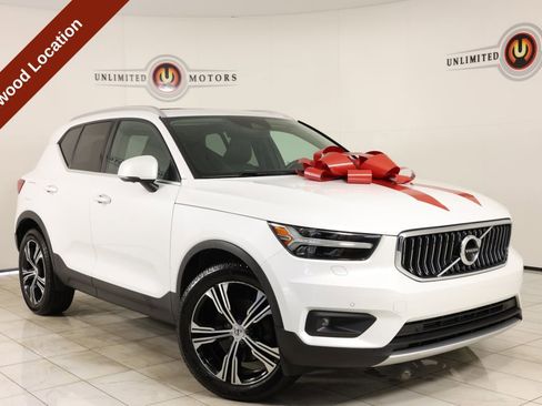 Used 2020 Volvo XC40 T5 Inscription w/ Protection Package Premier AWD/4WD image 1