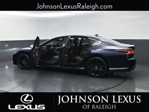 Used 2018 Lexus LS 500 AWD w/ Interior Upgrade Package image 38