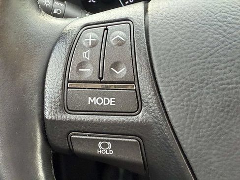Used 2017 Lexus LS 460 AWD w/ Comfort Package image 22