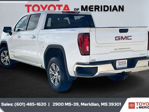 Used 2024 GMC Sierra 1500 SLT image 2