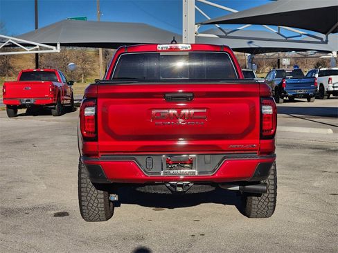 Certified 2024 GMC Canyon AT4X image 6