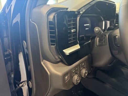 New 2026 Chevrolet Silverado 1500 LT w/ Z71 Off-Road Package image 14