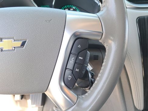 Used 2014 Chevrolet Traverse LT FWD image 20