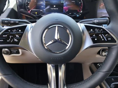 Used 2026 Mercedes-Benz GLA 250 image 23