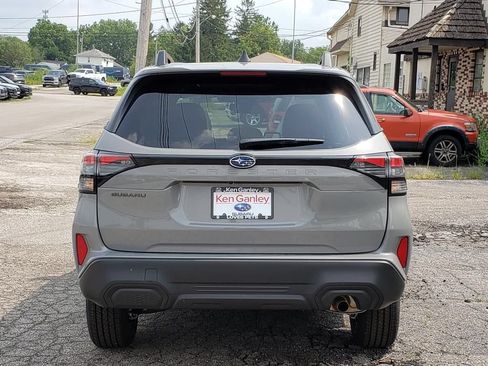 New 2026 Subaru Forester Premium AWD/4WD image 4