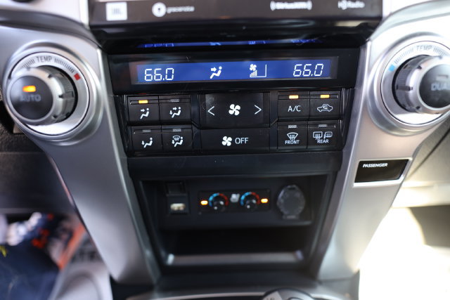 Used 2023 Toyota 4Runner Limited AWD/4WD image 32