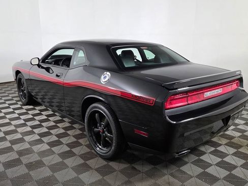 Used 2010 Dodge Challenger R/T w/ Mopar 10 Pkg RWD image 7