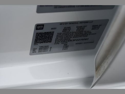 Used 2023 Chevrolet Silverado 1500 LT image 30