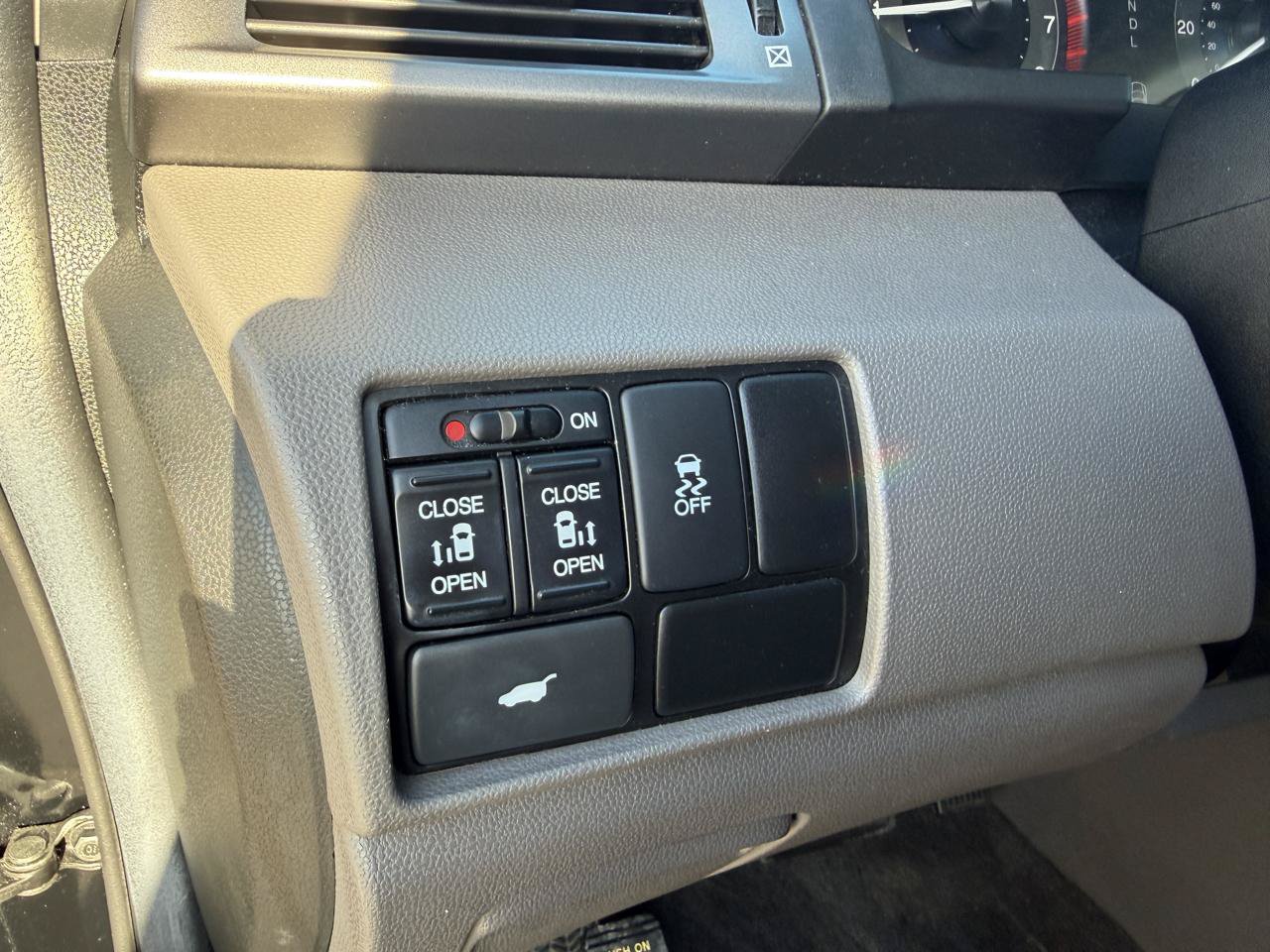 Used 2012 Honda Odyssey EX-L image 19