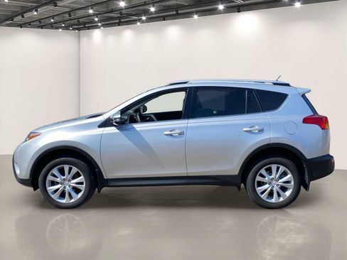 Used 2014 Toyota RAV4 Limited AWD/4WD image 4