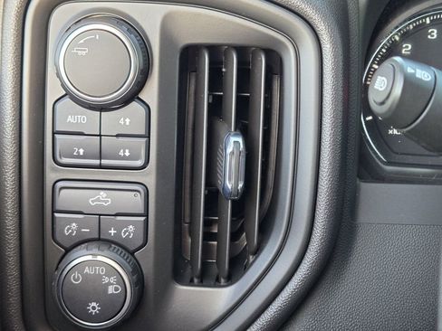 Used 2024 Chevrolet Silverado 1500 Custom Trail Boss image 26