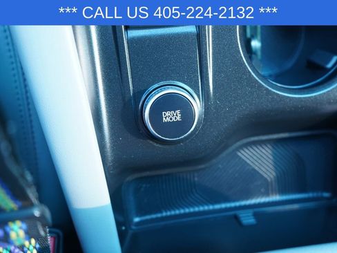 Used 2025 Ford Explorer Active w/ Active Comfort Package RWD image 41