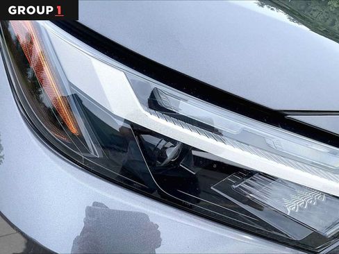 Used 2022 Toyota RAV4 XLE w/ XLE Grade Weather Package AWD/4WD image 27