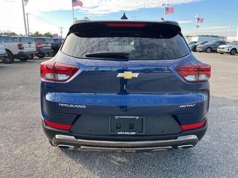 Used 2022 Chevrolet TrailBlazer ACTIV w/ Convenience Package image 6