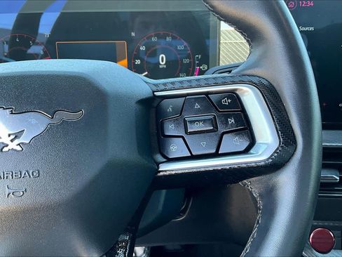 Used 2024 Ford Mustang Coupe image 23