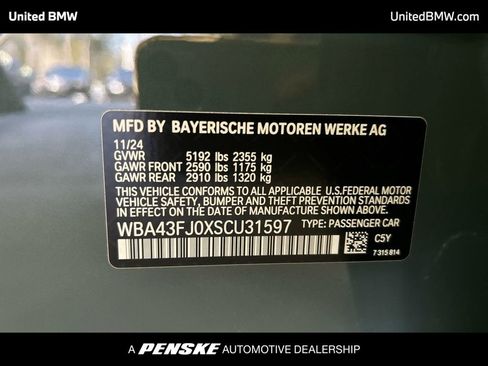 Used 2025 BMW 530i w/ Premium Package image 24