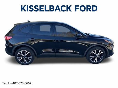 Certified 2022 Ford Escape SE w/ SE Sport Appearance Package image 2