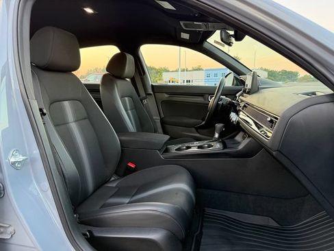Used 2024 Honda Civic Sport image 18