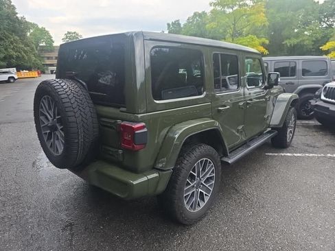 Used 2024 Jeep Wrangler High Altitude AWD/4WD image 7