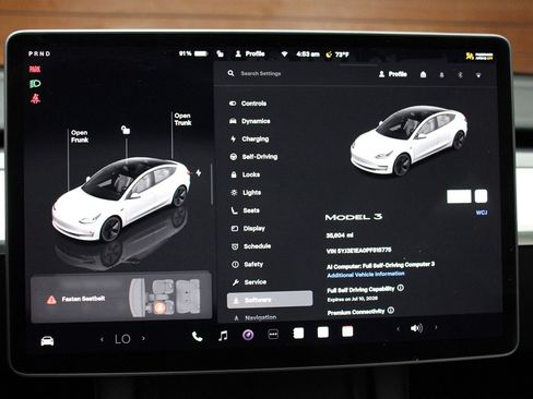 Used 2023 Tesla Model 3 Standard Range RWD image 27
