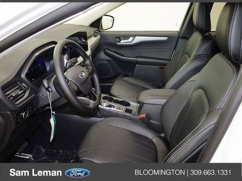 New 2025 Ford Escape SE w/ PHEV Premium Package image 5