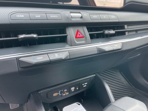 New 2025 Kia K4 GT-Line w/ GT-Line Sunroof Package image 16