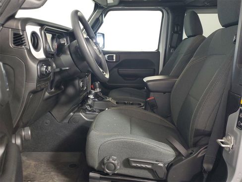 Used 2024 Jeep Wrangler Sport image 11