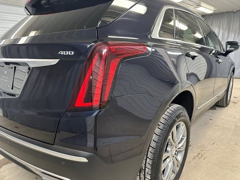 Certified 2022 Cadillac XT5 Premium Luxury w/ LPO, Floor Liner Package image 26