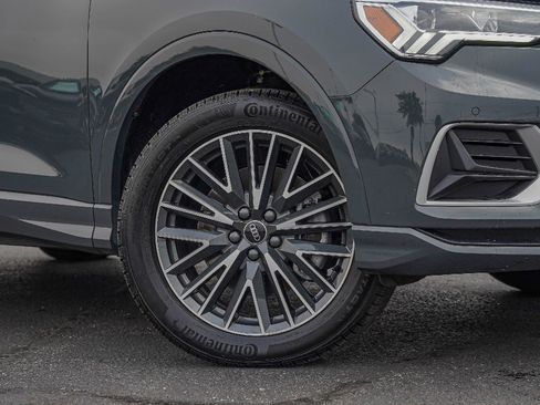 Certified 2022 Audi Q3 2.0T Premium Plus w/ Premium Plus Package image 1