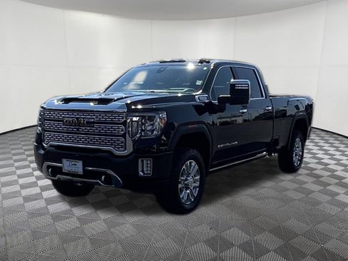 Used 2021 GMC Sierra 3500 Denali w/ Denali Ultimate Package AWD/4WD image 3