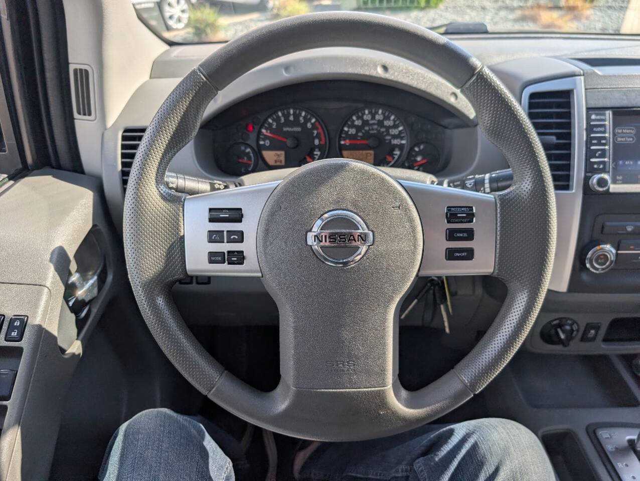 Used 2019 Nissan Frontier SV AWD/4WD image 17
